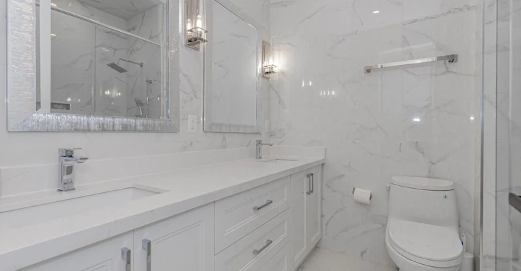 56 St Nicholas Street, Toronto, ON, M4Y 1W7 - 12