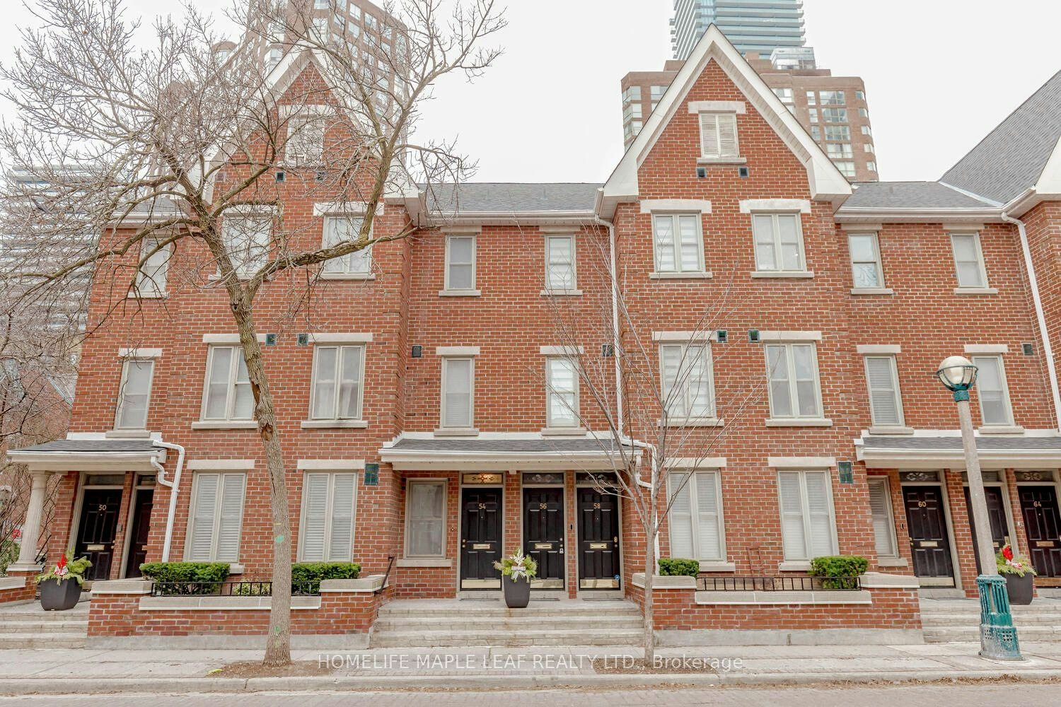 56 St Nicholas Street, Toronto, ON, M4Y 1W7 - 2
