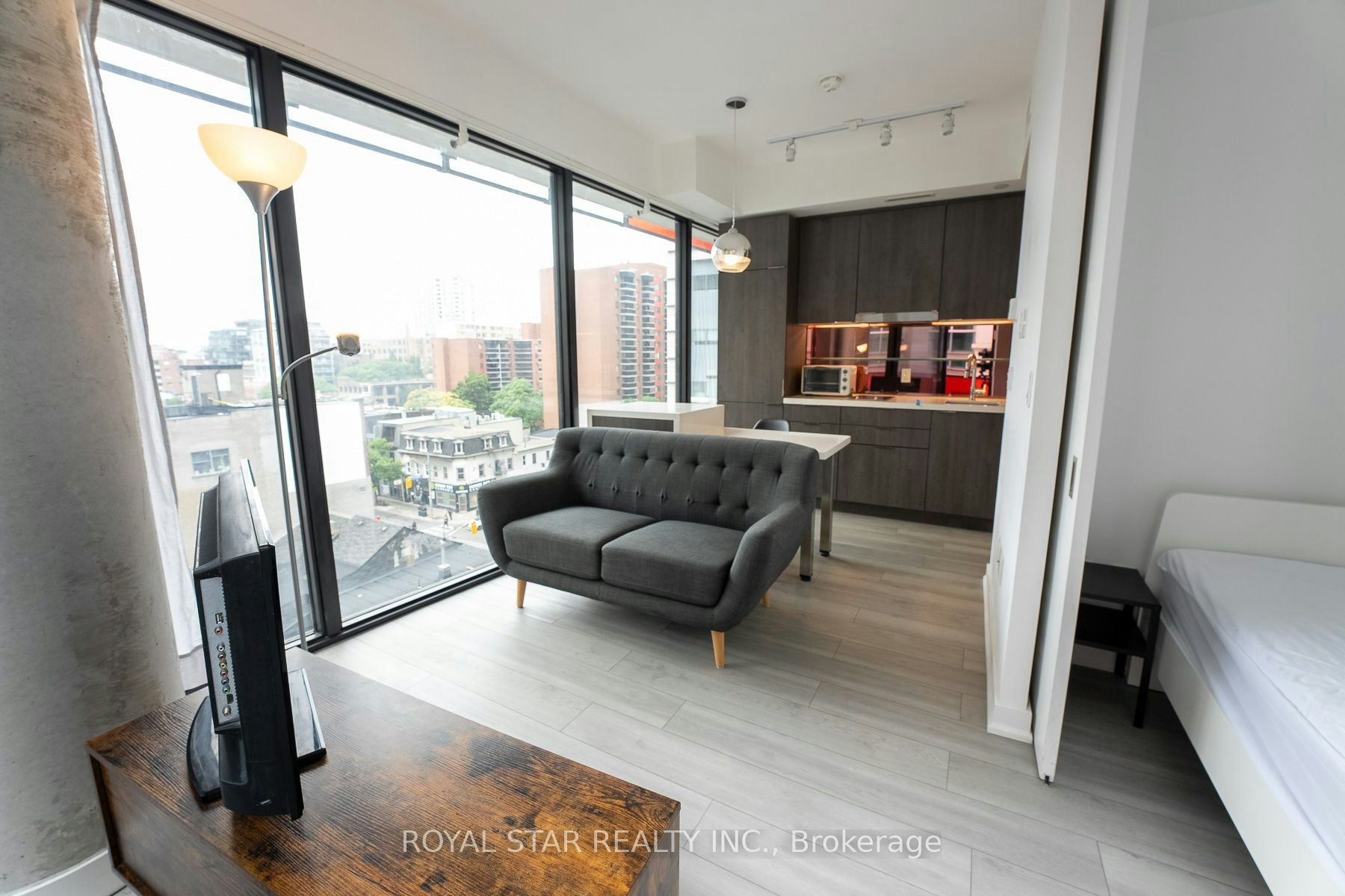 601-215 Queen Street W, Toronto, ON, M5V 0P5 - 33
