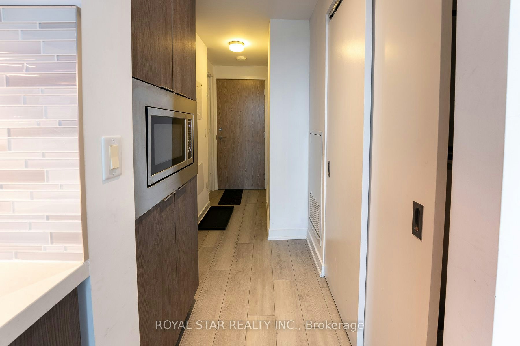 601-215 Queen Street W, Toronto, ON, M5V 0P5 - 38
