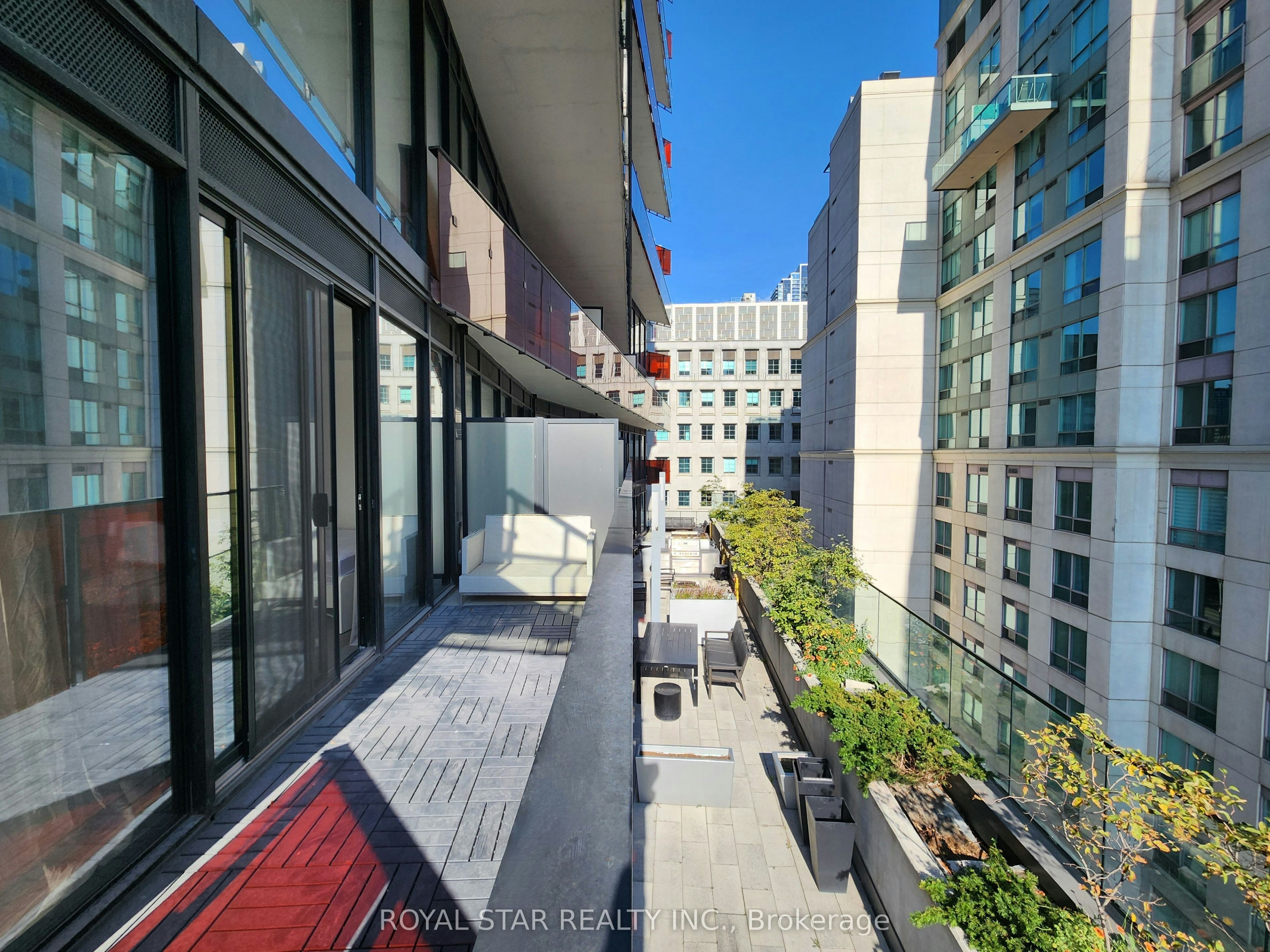 601-215 Queen Street W, Toronto, ON, M5V 0P5 - 29
