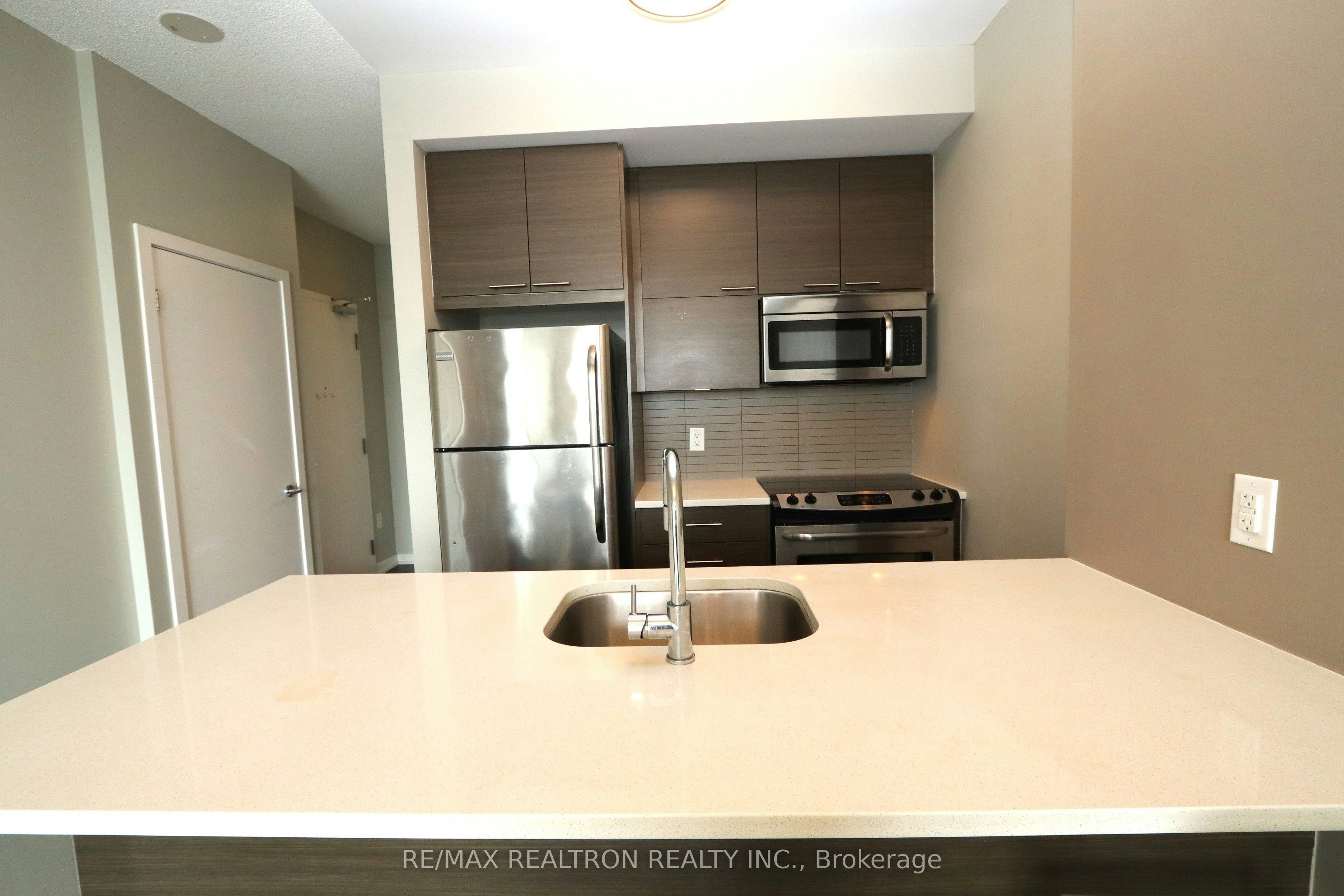 2601-66 Forest Manor Road, Toronto, ON, M2J 0B7 - 11