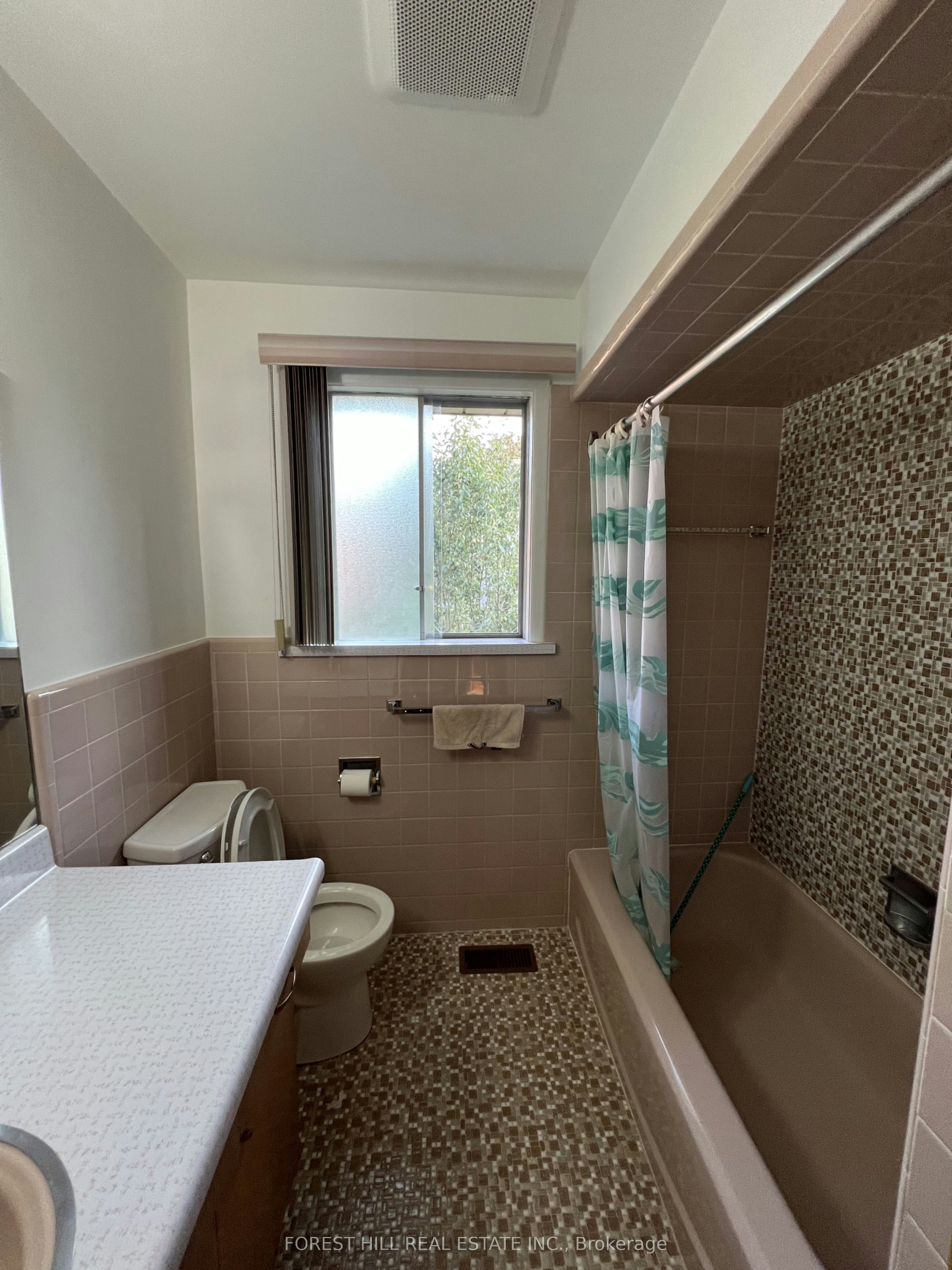 Main-444 Longmore Street, Toronto, ON, M2N 5C3 - 9