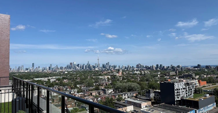 615-181 Sterling Road, Toronto, ON, M6R 2B2 - 38