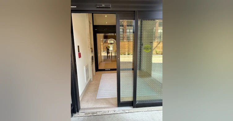 615-181 Sterling Road, Toronto, ON, M6R 2B2 - 2