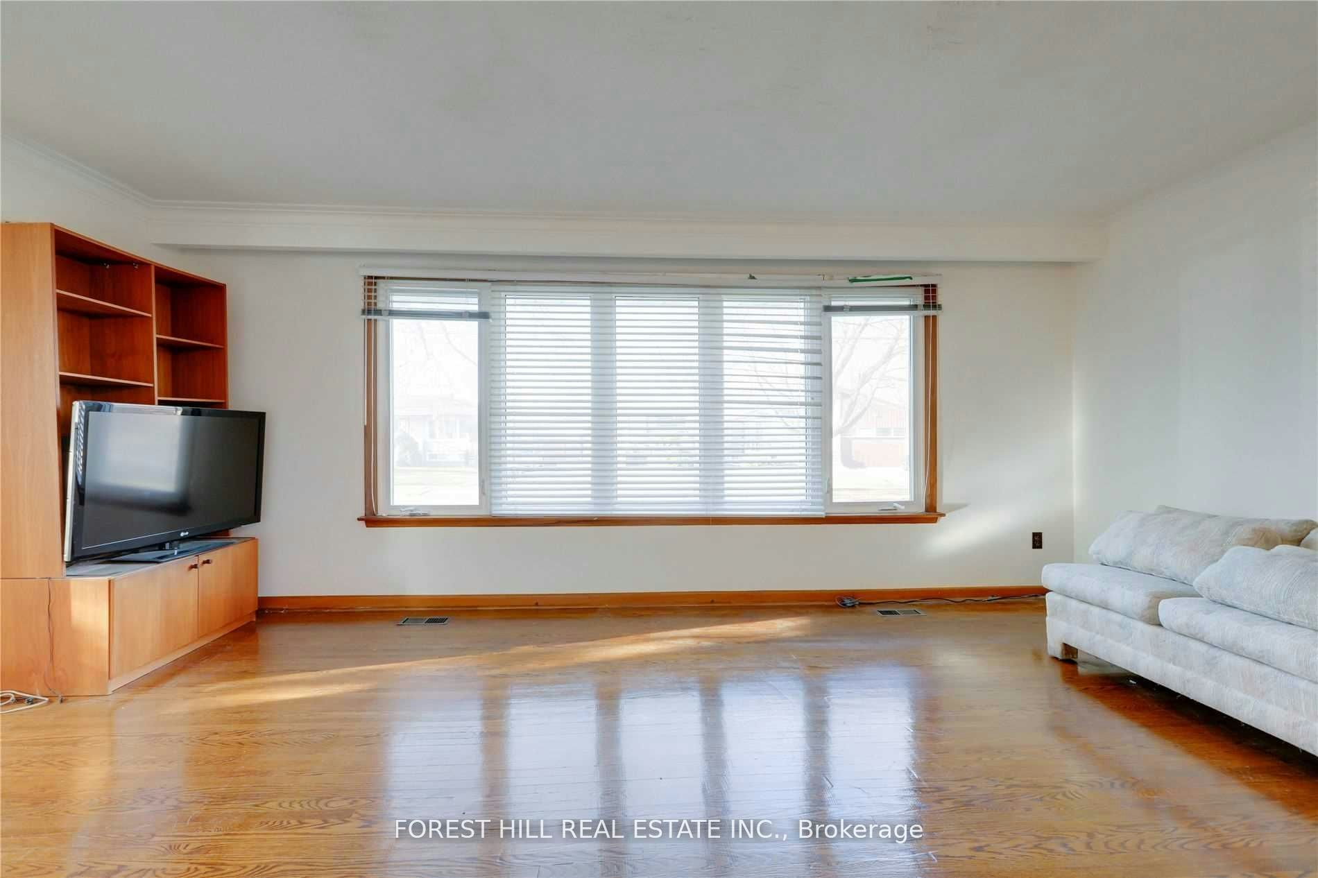 Main-61 Bryant Street, Toronto, ON, M3H 5A5 - 10
