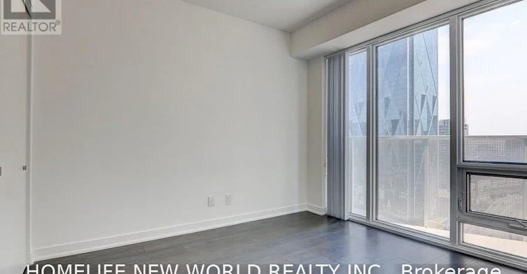 3005-100 Harbour Street, Toronto, ON, M5J 2T5 - 11