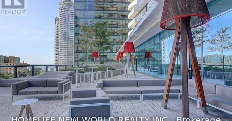3005-100 Harbour Street, Toronto, ON, M5J 2T5 - 5