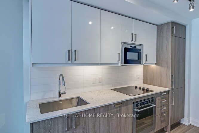 321-77 Mutual Street, Toronto, ON, M5B 0B9 - 18