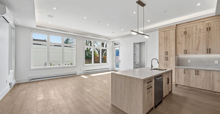 Aurelia Suite-217 Churchill Avenue, Toronto, ON, M2R 1E2 - 4