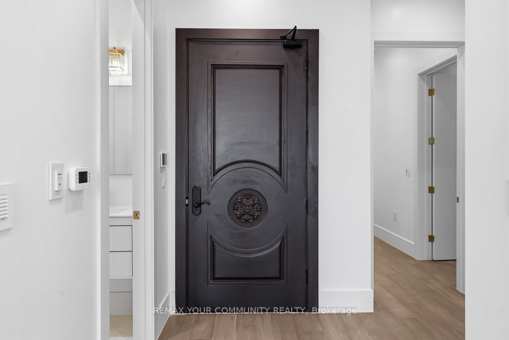 Aurelia Suite-217 Churchill Avenue, Toronto, ON, M2R 1E2 - 3