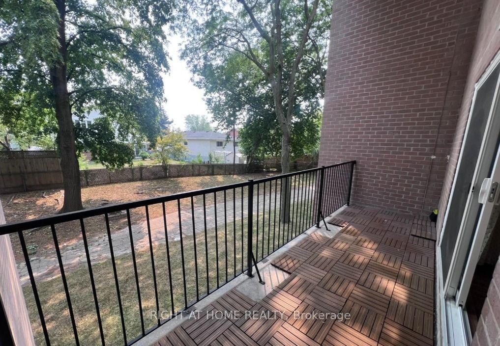 149-165 Cherokee Boulevard, Toronto, ON, M2J 4T7 - 4