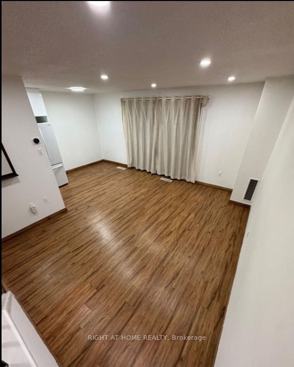 149-165 Cherokee Boulevard, Toronto, ON, M2J 4T7 - 6
