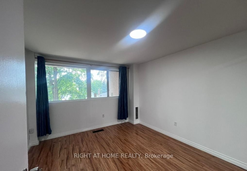 149-165 Cherokee Boulevard, Toronto, ON, M2J 4T7 - 14