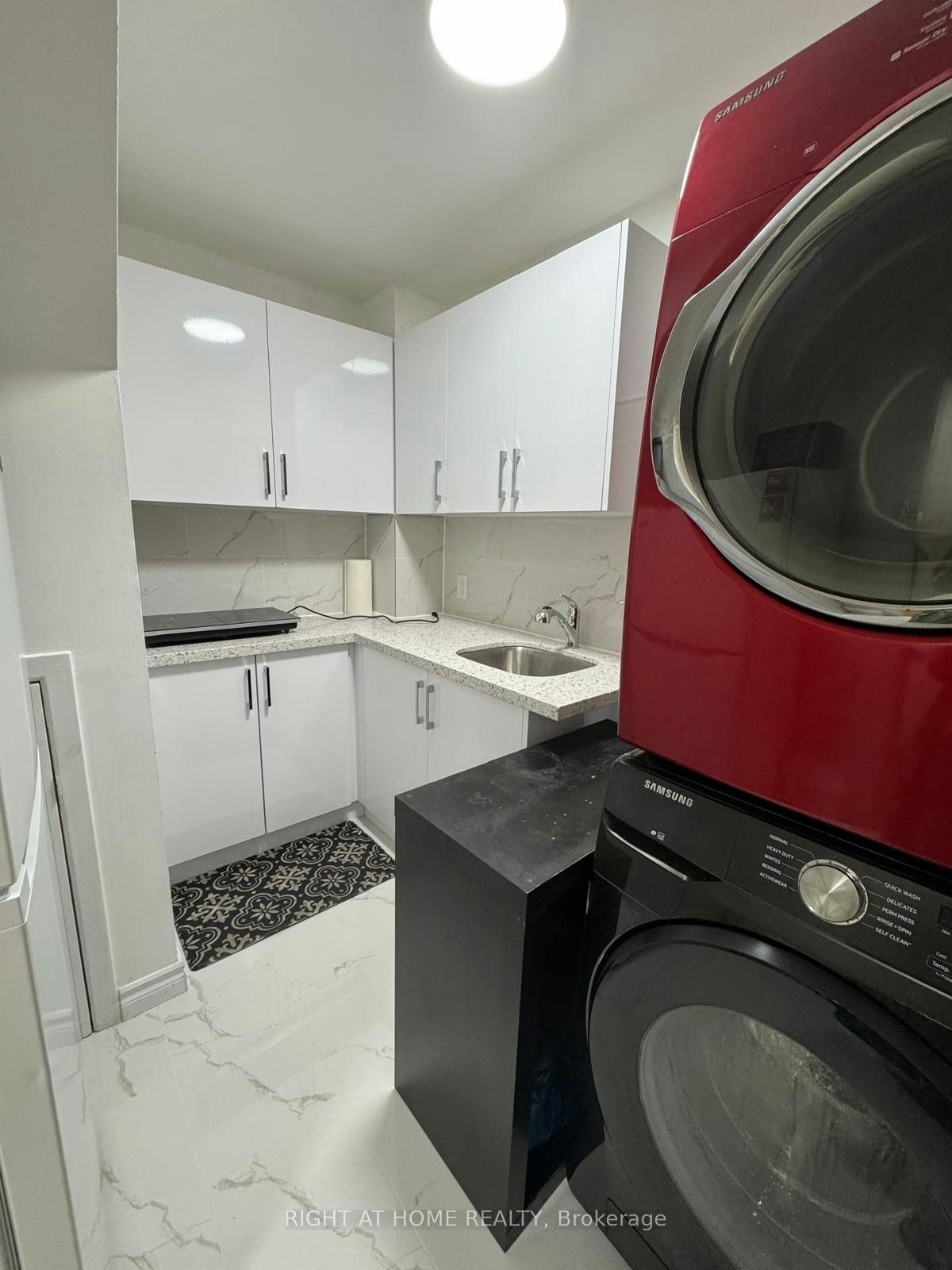 149-165 GF Cherokee Boulevard, Toronto, ON, M2J 4T7 - 9