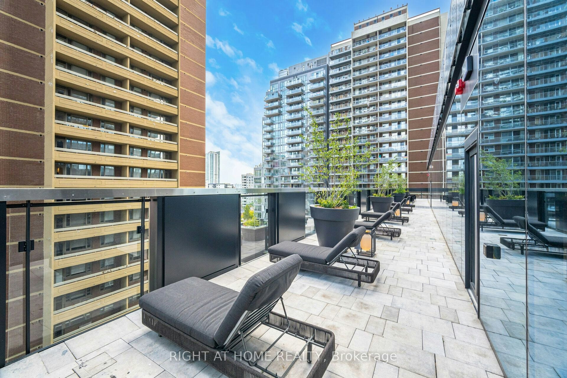4403-55 Charles Street E, Toronto, ON, M4Y 0J1 - 39