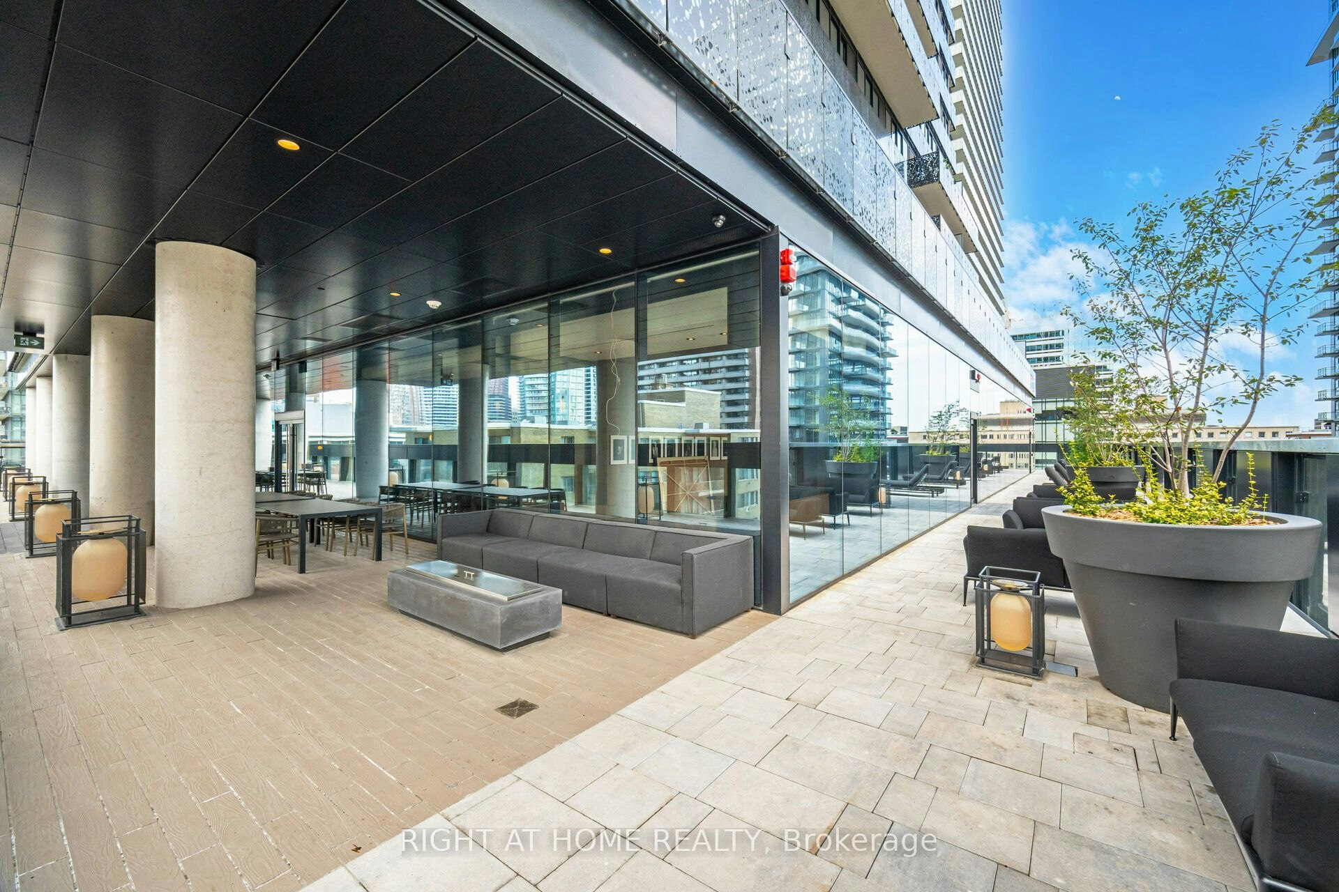 4403-55 Charles Street E, Toronto, ON, M4Y 0J1 - 40