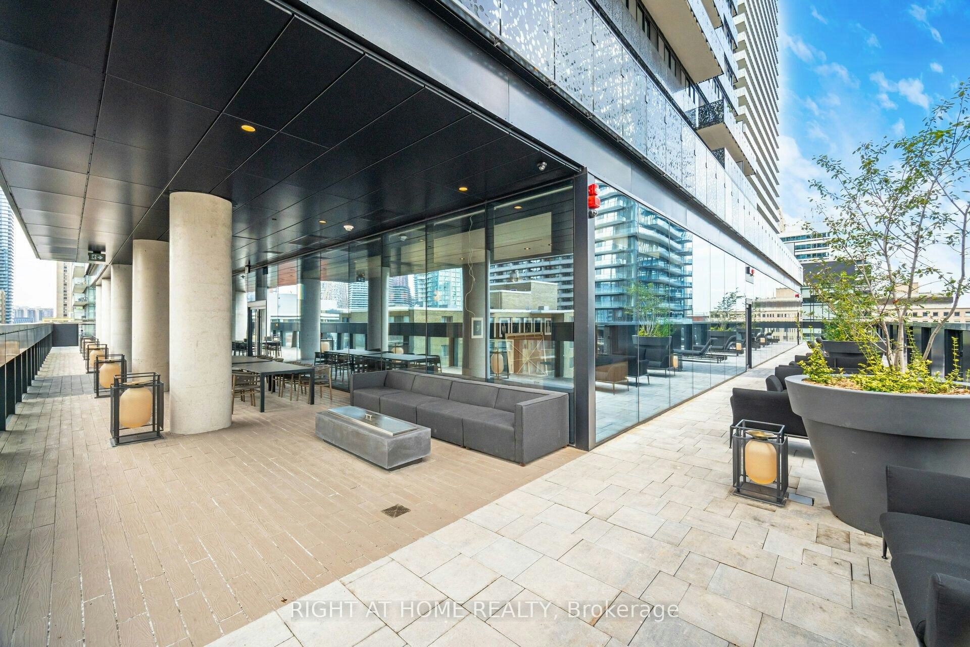 4403-55 Charles Street E, Toronto, ON, M4Y 0J1 - 41