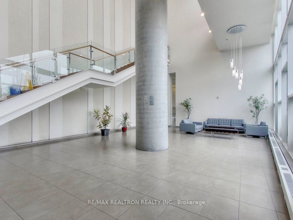 1606-29 Singer Court, Toronto, ON, M2K 0B3 - 5