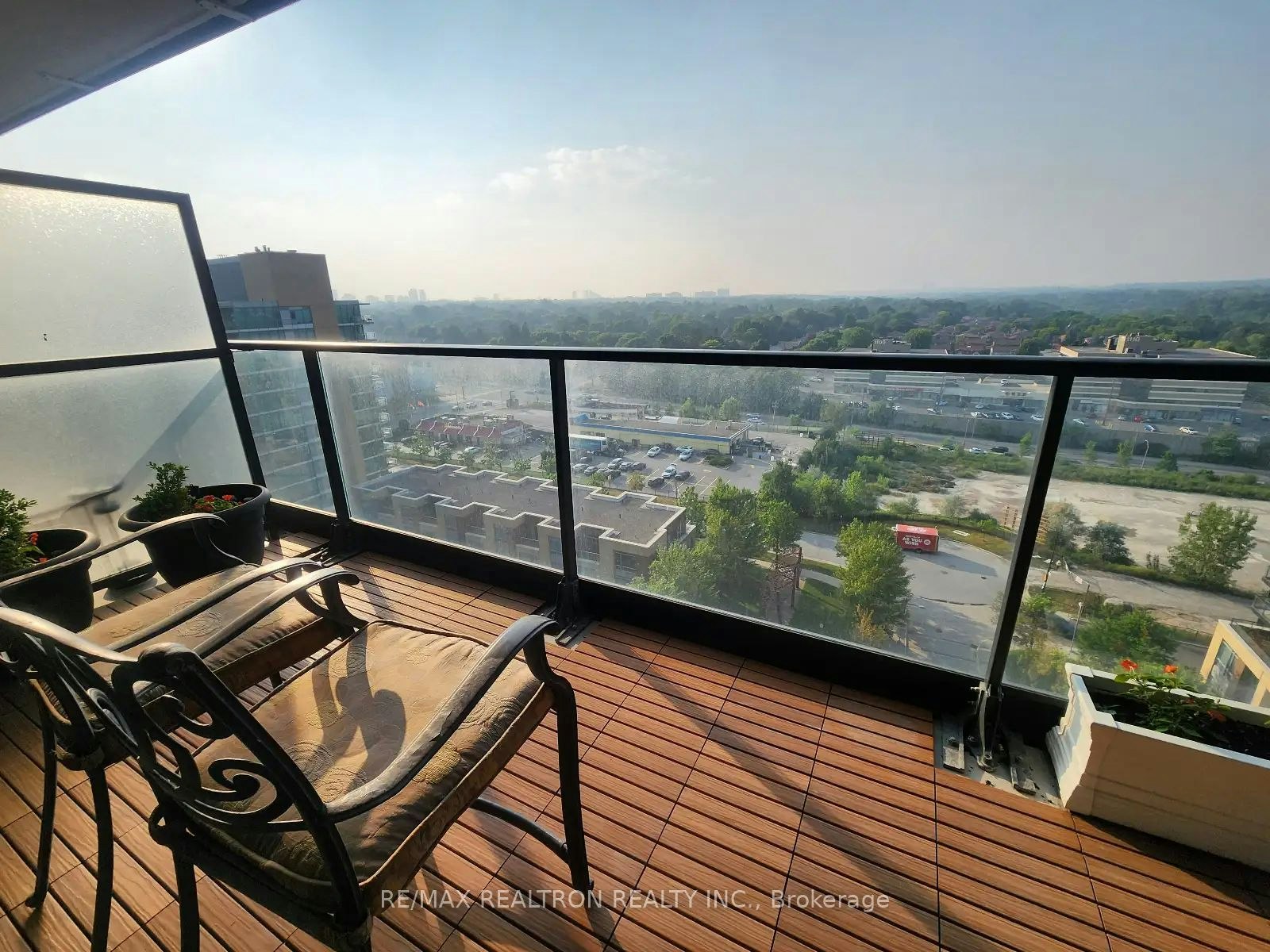 1606-29 Singer Court, Toronto, ON, M2K 0B3 - 19