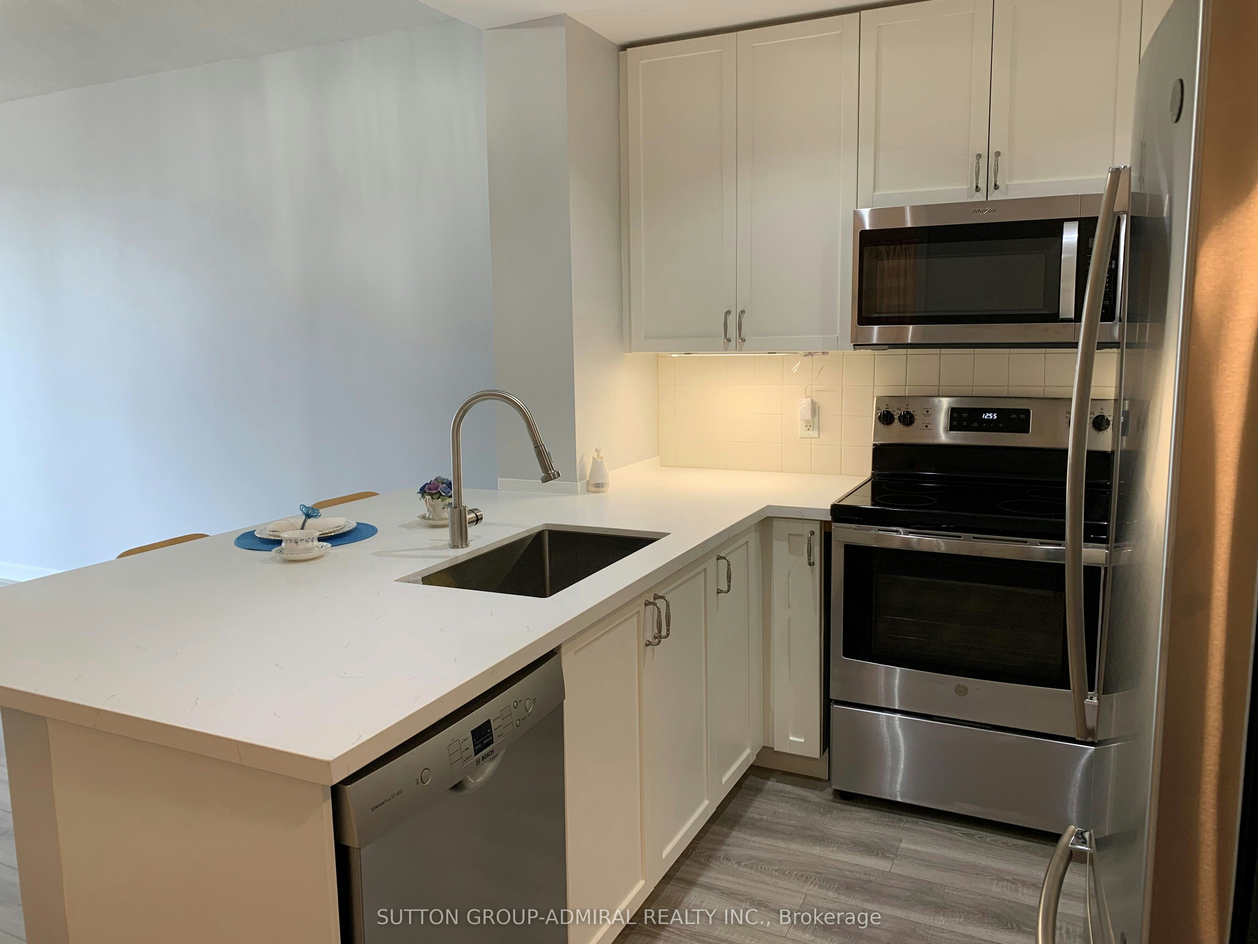 1913-85 Bloor Street E, Toronto, ON, M4W 3Y1 - 7