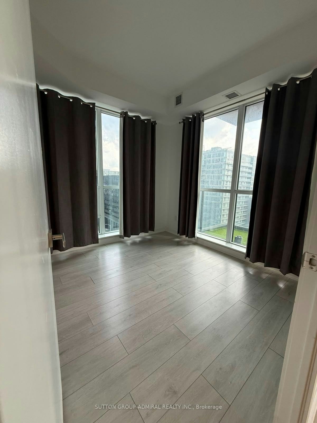 1015-31 Tippett Road, Toronto, ON, M3H 0C8 - 14