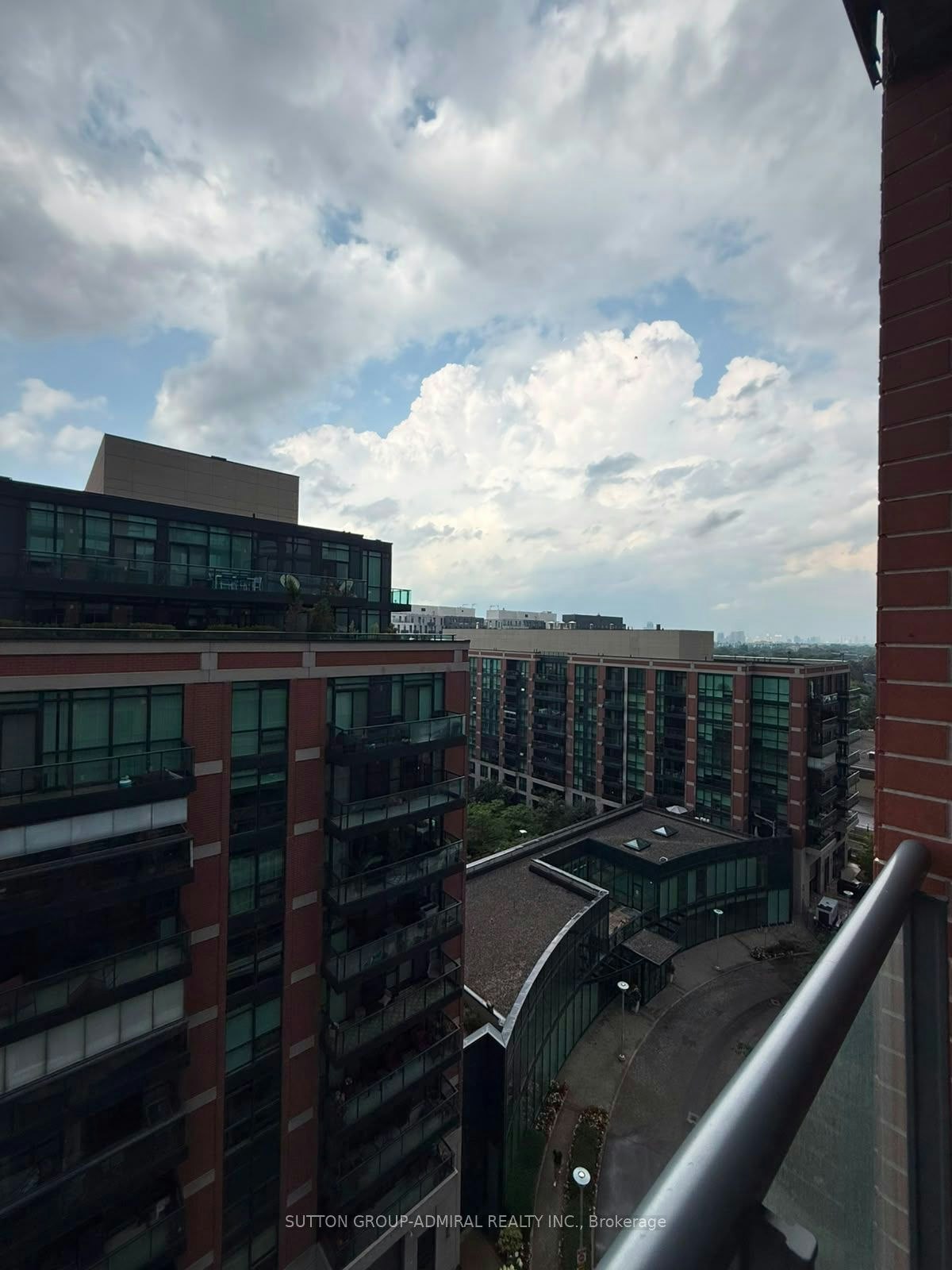 1015-31 Tippett Road, Toronto, ON, M3H 0C8 - 27