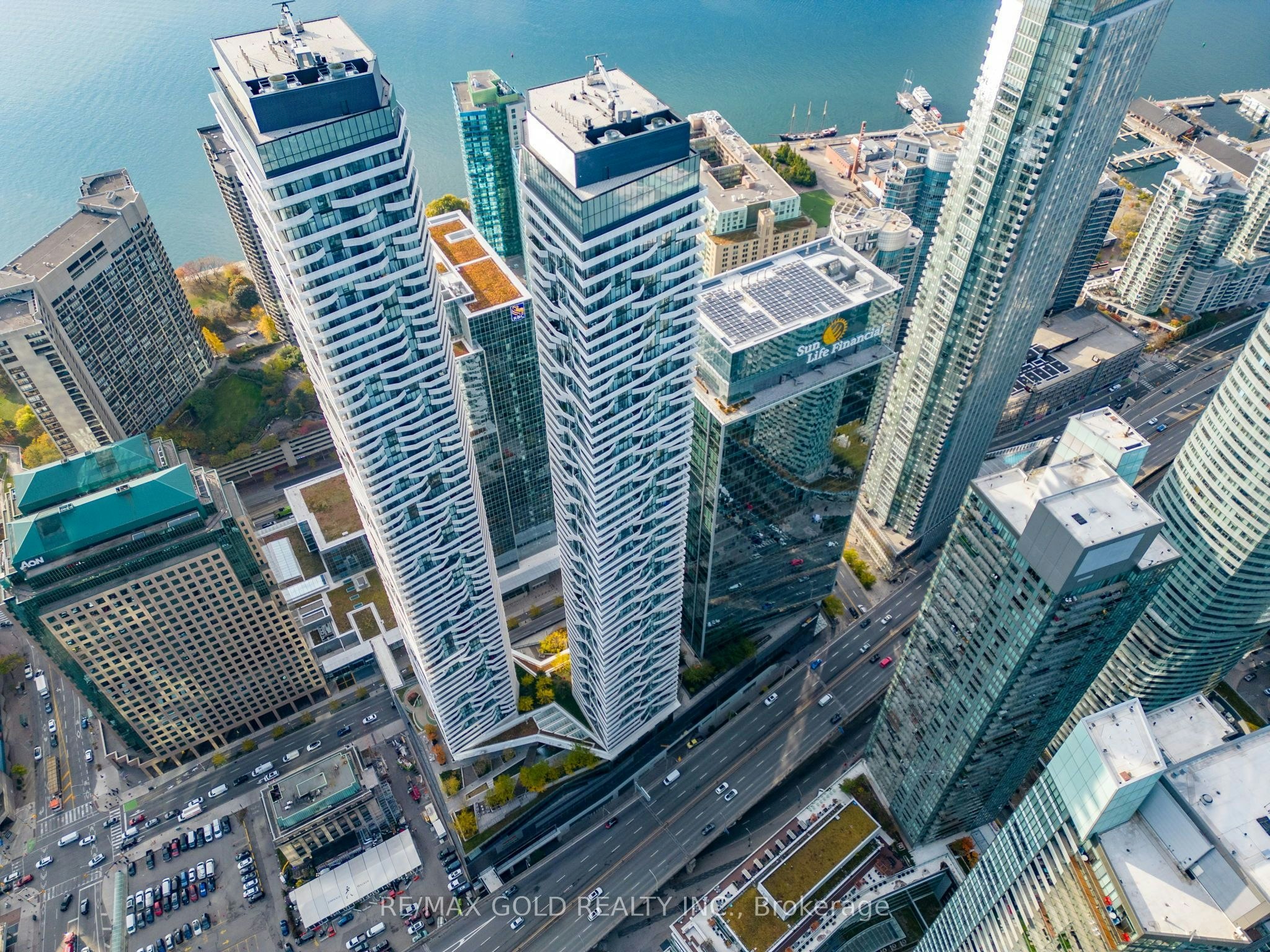 1202-100 Harbour Street, Toronto, ON, M5J 0B5