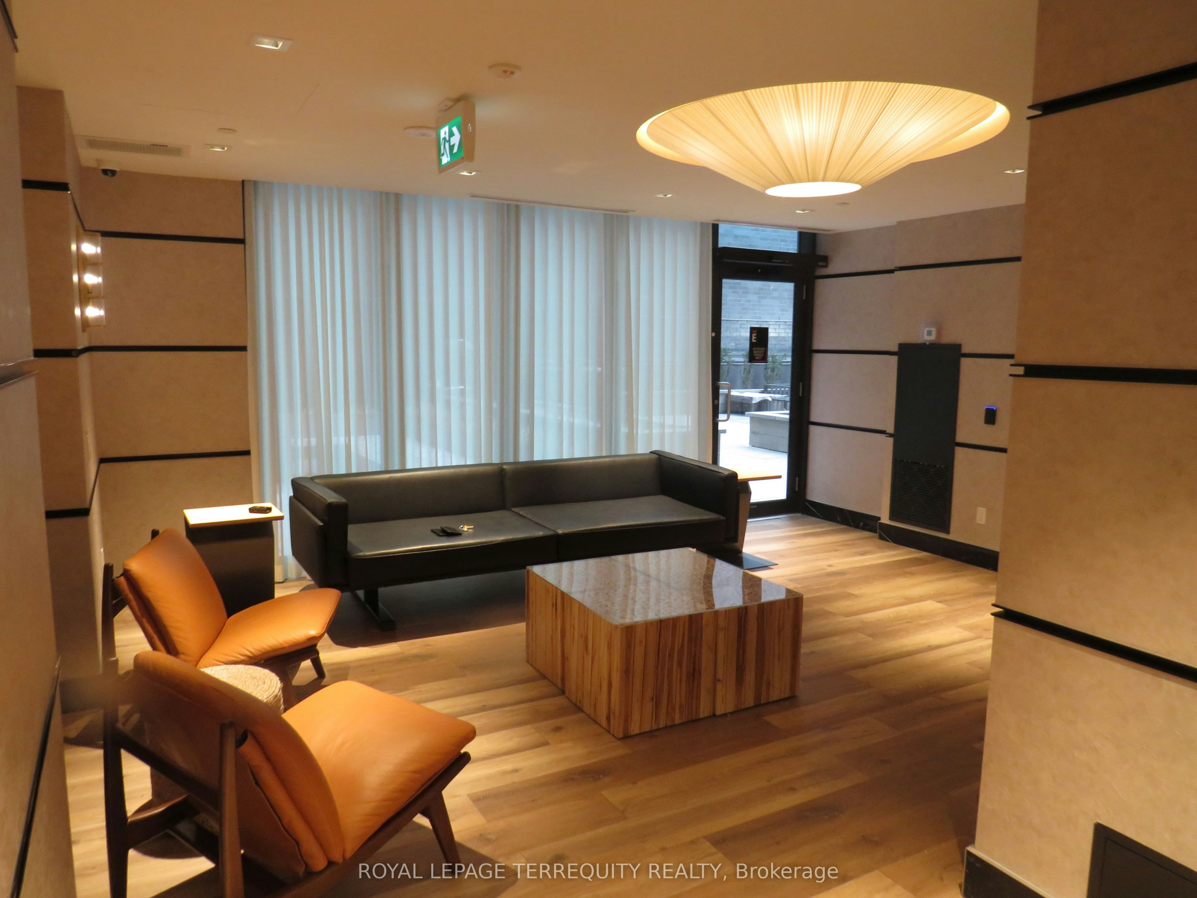 805-327 King Street W, Toronto, ON, M5V 0W7 - 13
