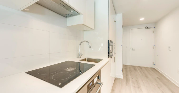1327-230 Simcoe Street, Toronto, ON, M5T 0G7 - 6