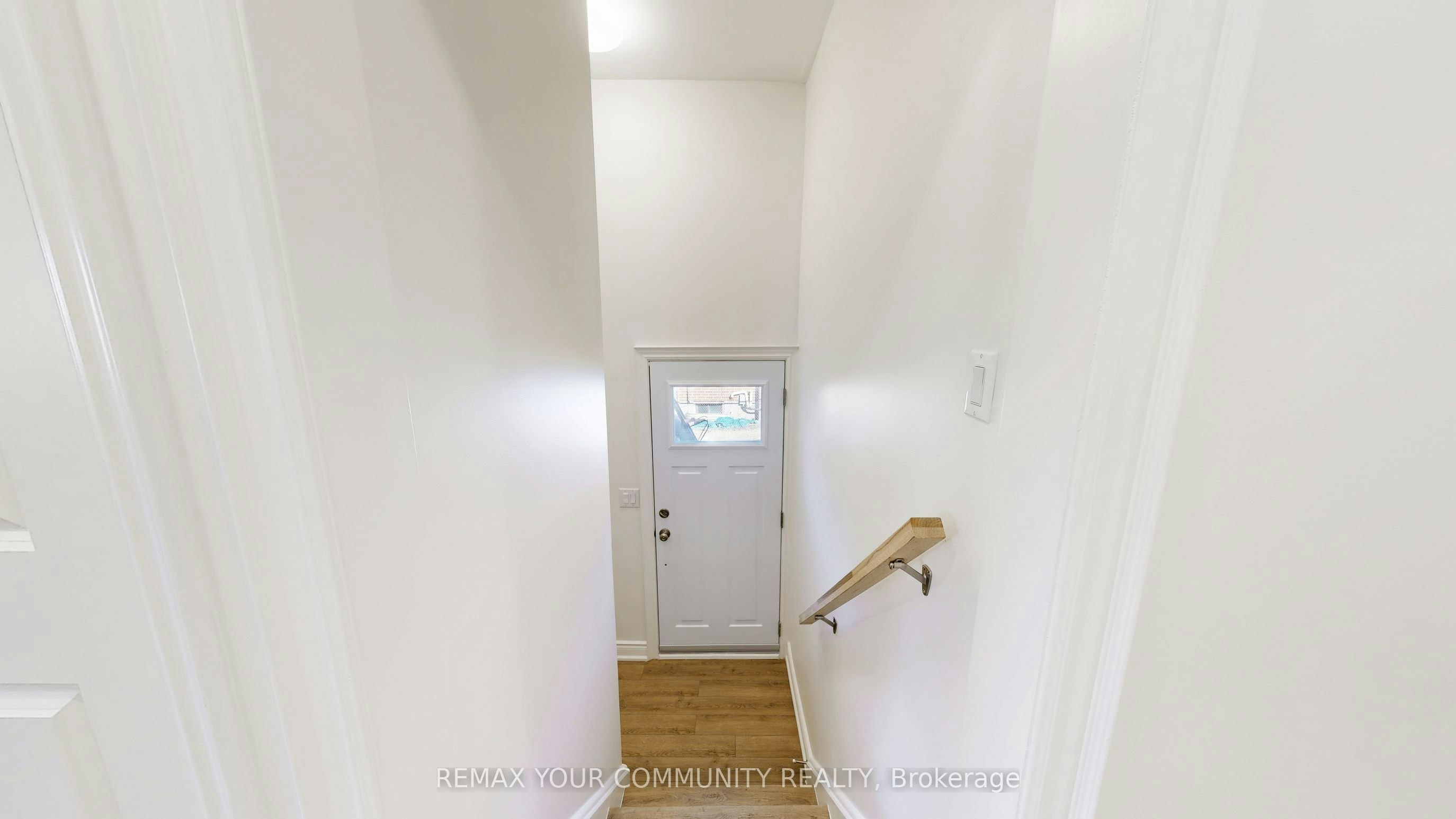 135 Searle Avenue, Toronto, ON, M3H 4B1 - 24