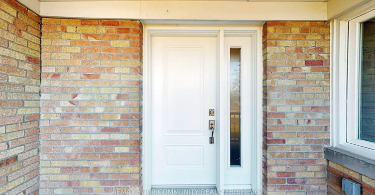 135 Searle Avenue, Toronto, ON, M3H 4B1 - 2
