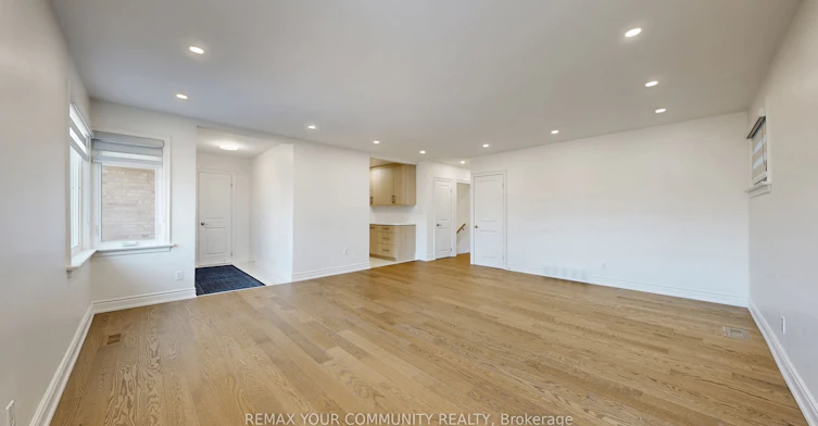 135 Searle Avenue, Toronto, ON, M3H 4B1 - 7