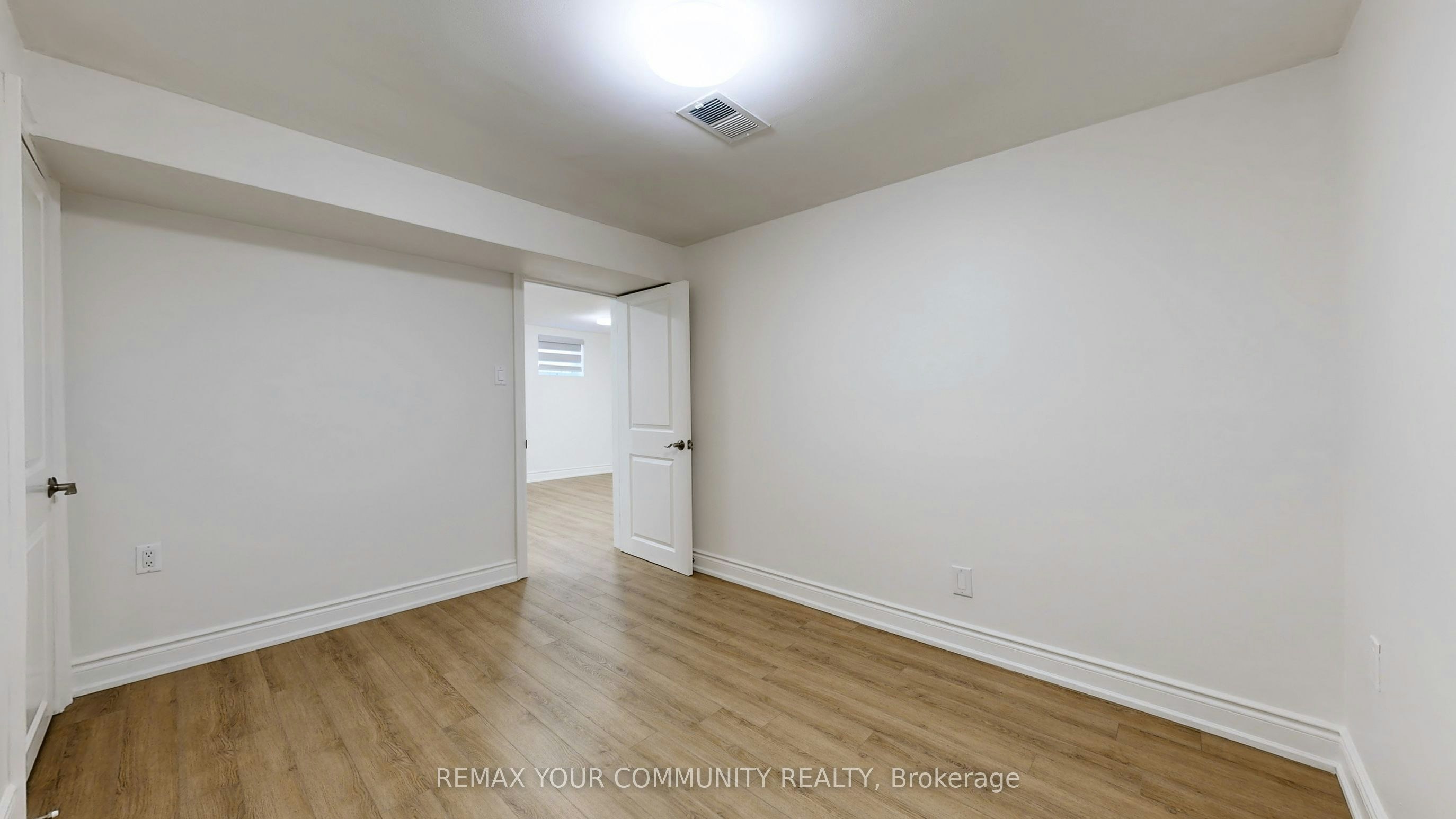 135 Searle Avenue, Toronto, ON, M3H 4B1 - 37