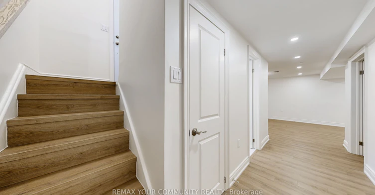 135 Searle Avenue, Toronto, ON, M3H 4B1 - 25