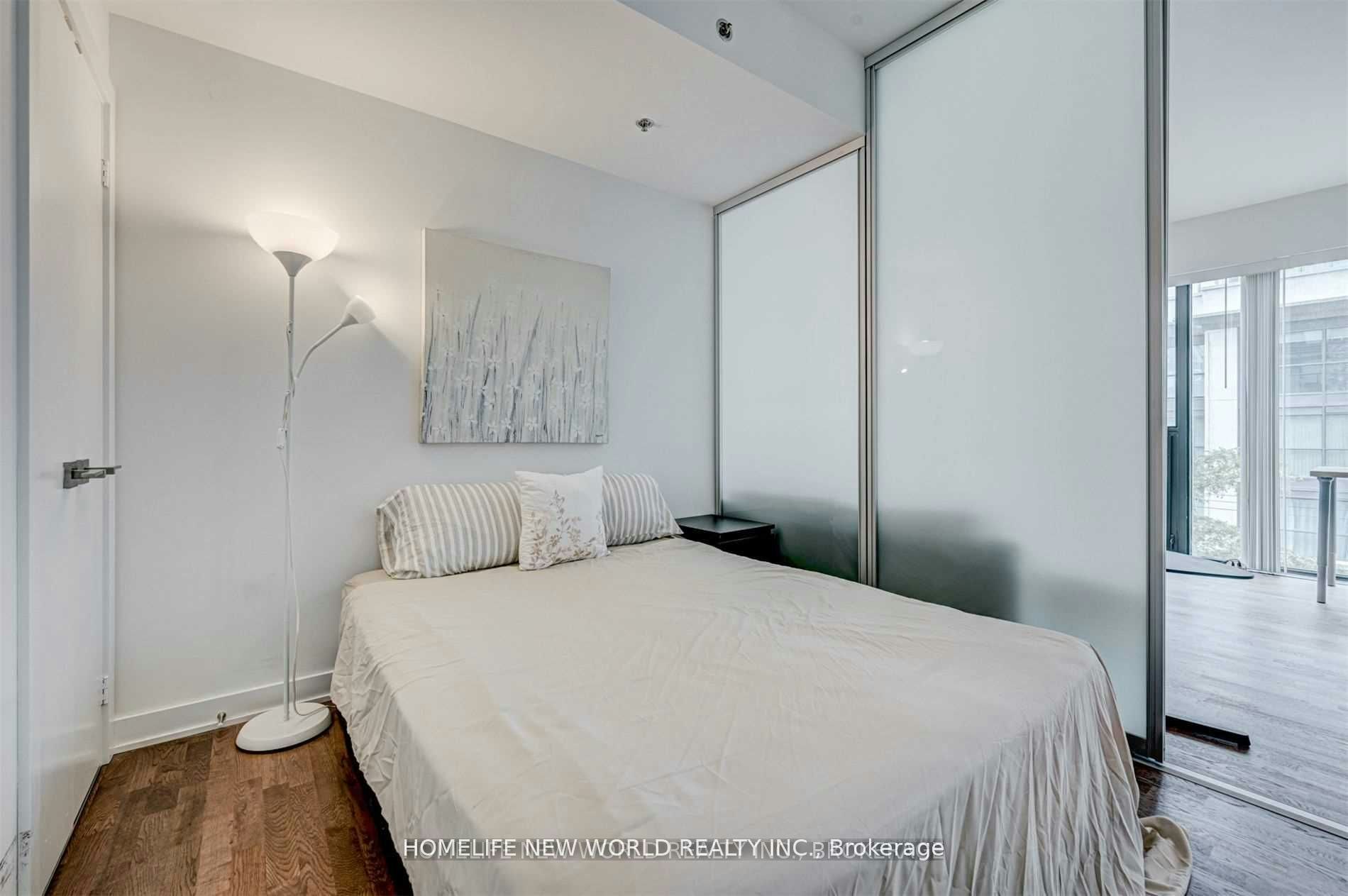 310-15 Beverley Street, Toronto, ON, M5T 1X8 - 8