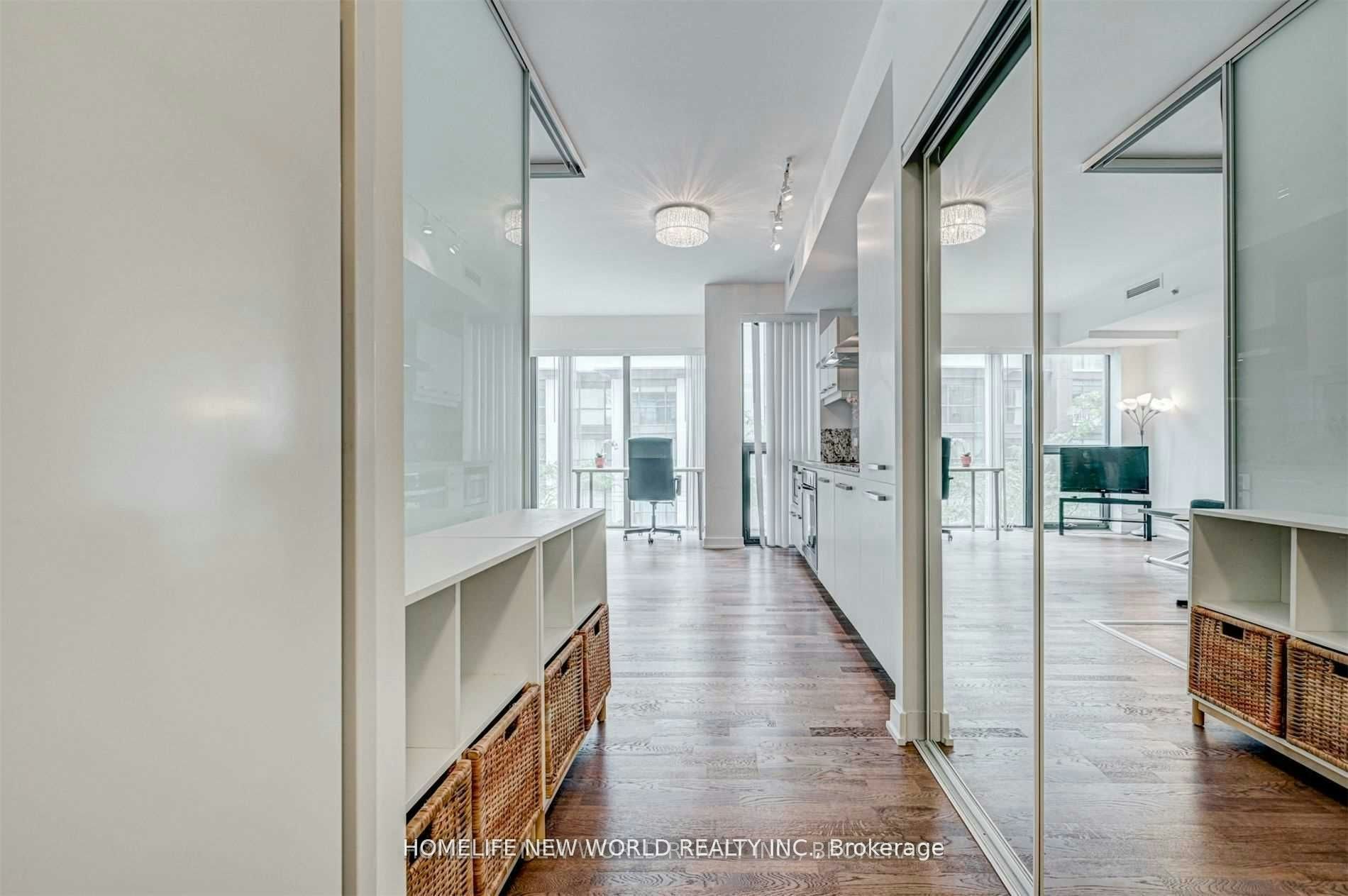 310-15 Beverley Street, Toronto, ON, M5T 1X8 - 4