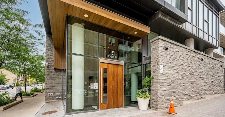 310-15 Beverley Street, Toronto, ON, M5T 1X8 - 12