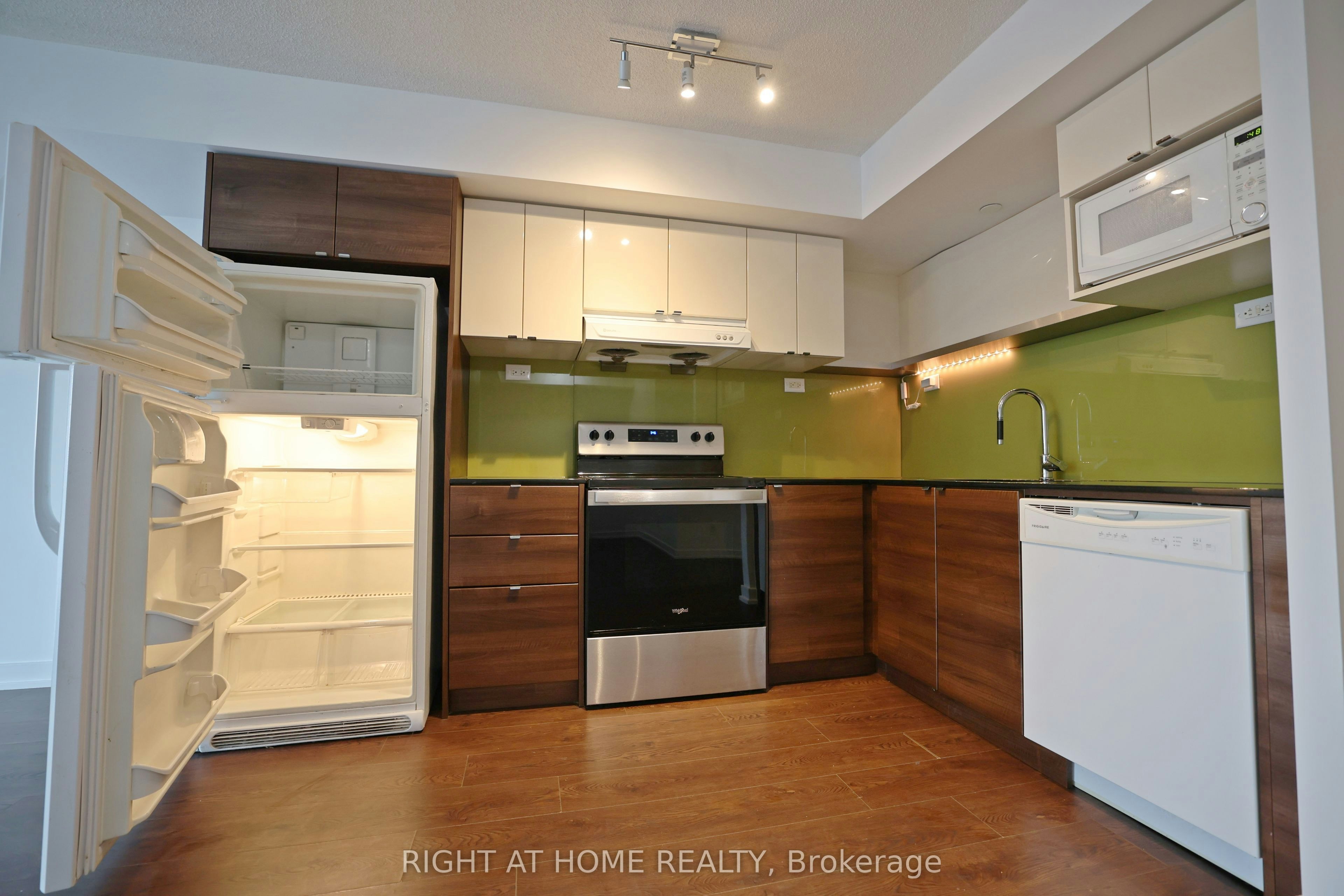 308-72 Esther Shiner Boulevard, Toronto, ON, M2K 0C4 - 5