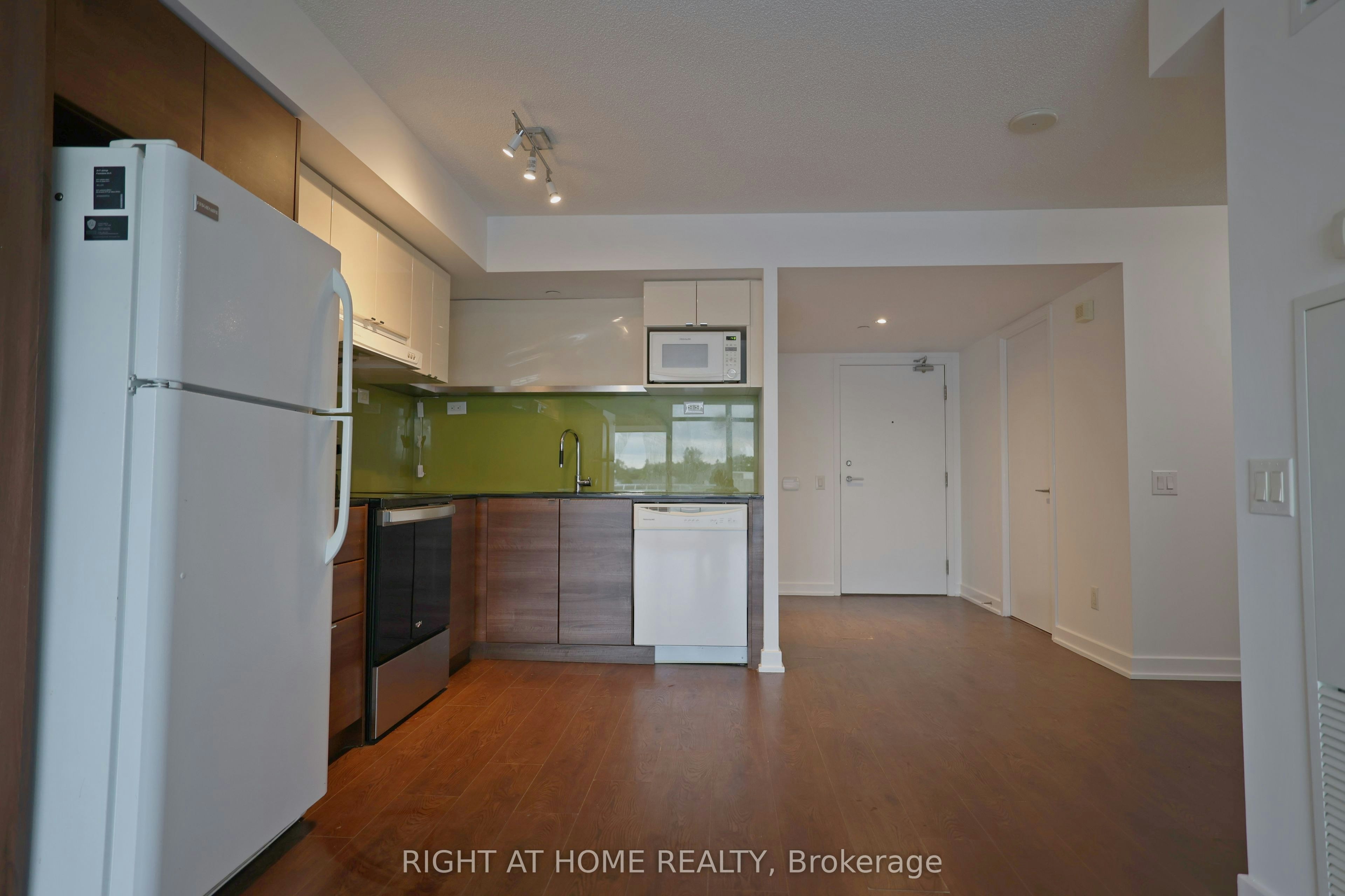 308-72 Esther Shiner Boulevard, Toronto, ON, M2K 0C4 - 7
