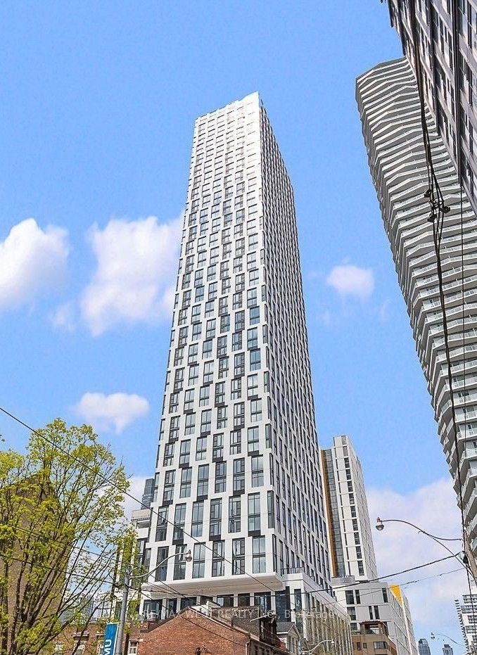 252 Church Street, Toronto, ON, M5B 1Z2
