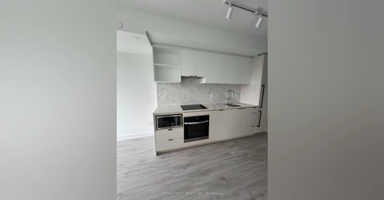 252 Church Street, Toronto, ON, M5B 1Z2 - 4