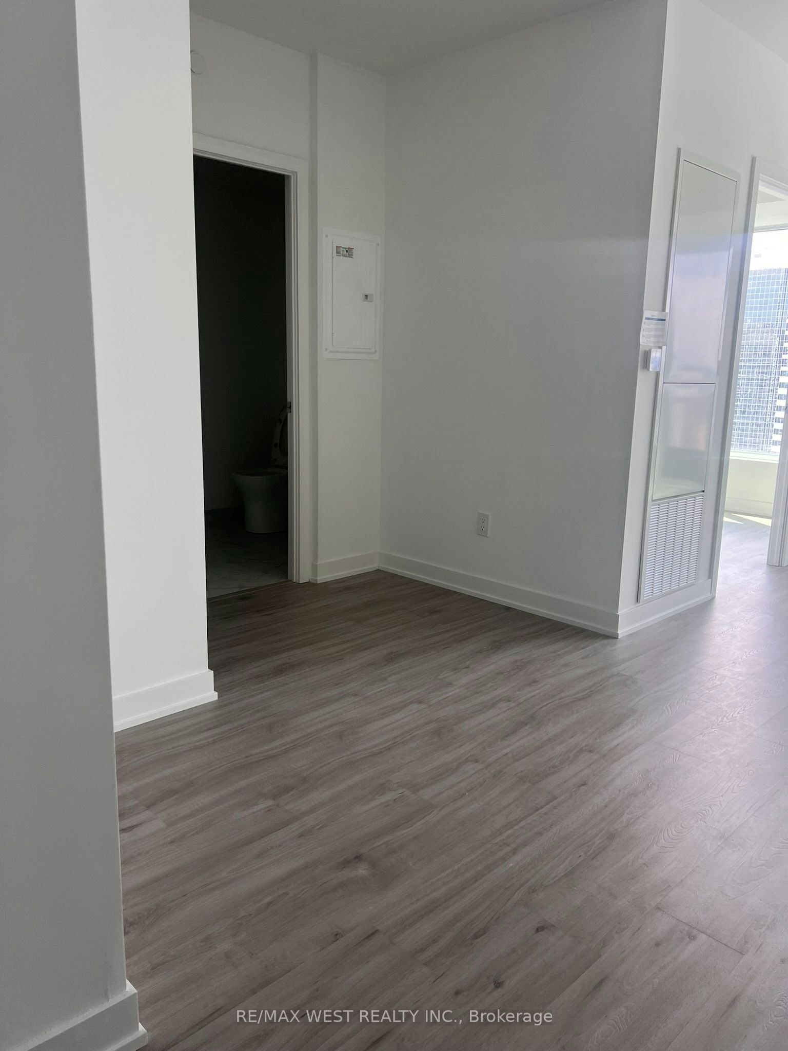 252 Church Street, Toronto, ON, M5B 1Z2 - 5