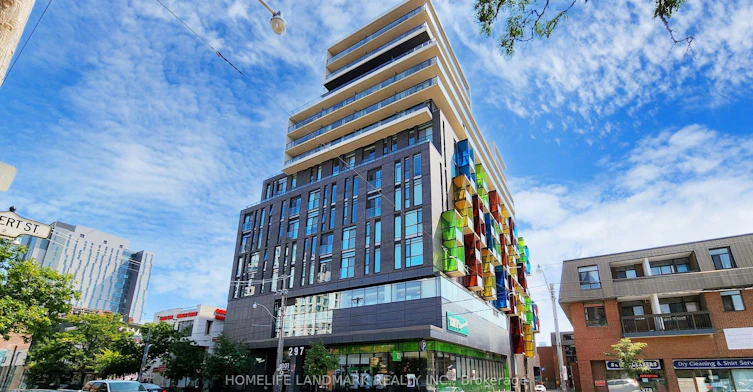 901-297 College Street, Toronto, ON, M5T 1S2