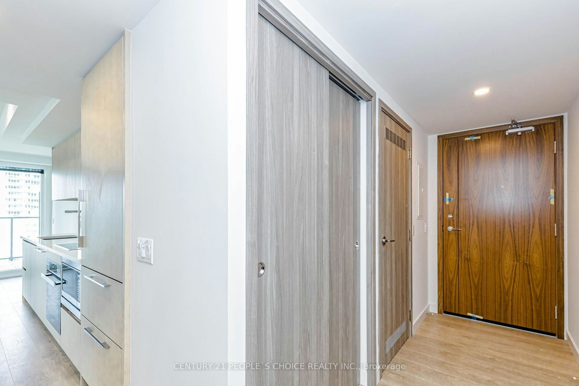 2703-3 Concord Way, Toronto, ON, M5V 0X3 - 10