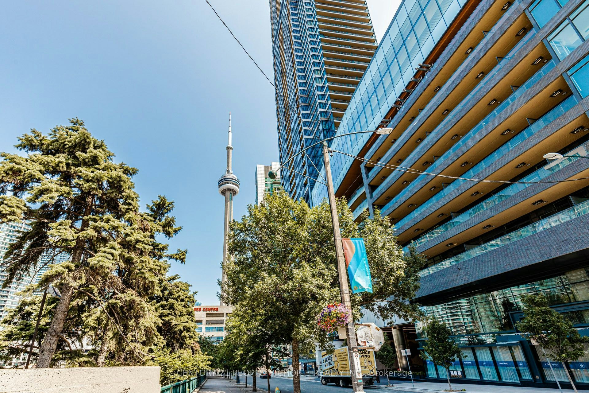 2703-3 Concord Way, Toronto, ON, M5V 0X3 - 2