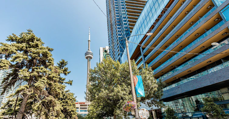 2703-3 Concord Way, Toronto, ON, M5V 0X3 - 2
