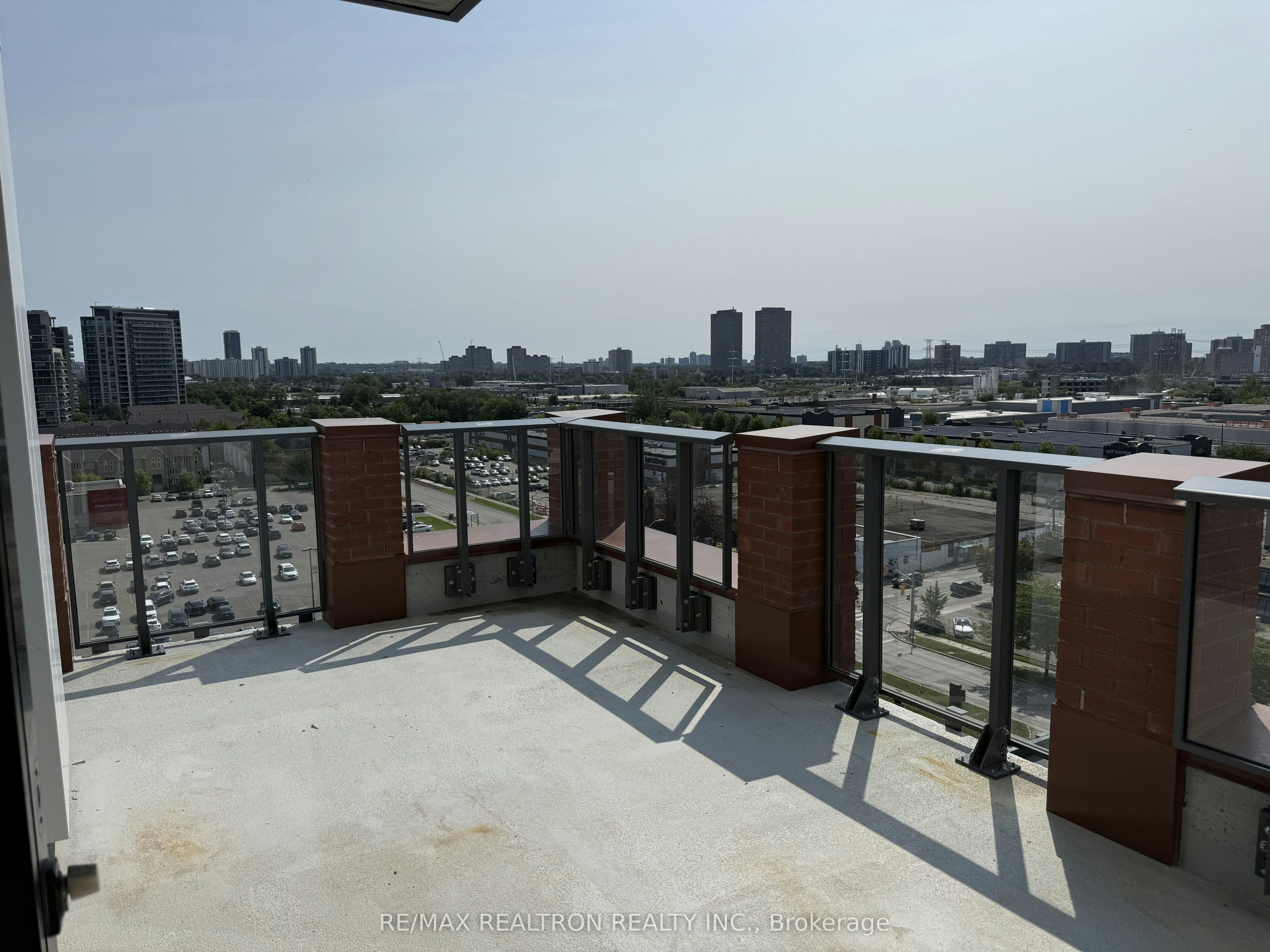 910-25 Frederick Todd Way, Toronto, ON, M4G 0C9 - 10