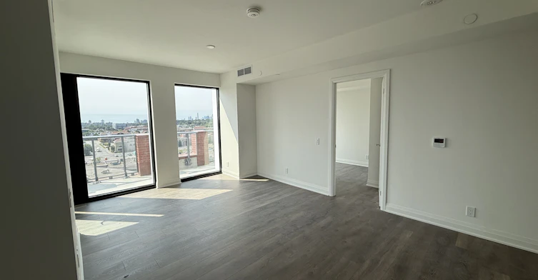 910-25 Frederick Todd Way, Toronto, ON, M4G 0C9 - 5