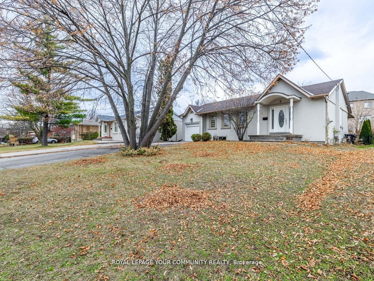 9 Robson Place E, Toronto, ON, M2R 2Y3 - 2